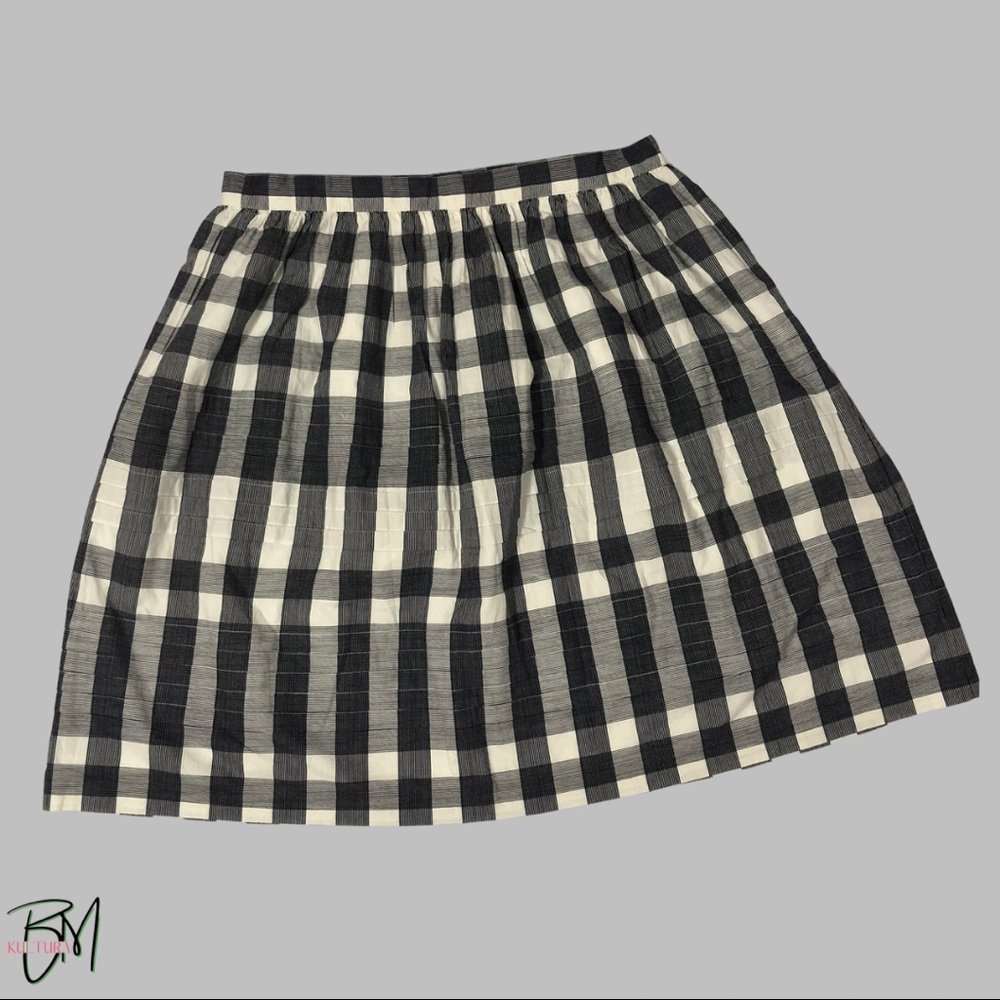 Tommy Hilfiger - B&W Plaid Skirt